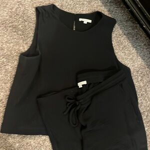Z supply set black so comfy and cute